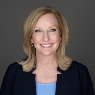 Lori Carter Headshot