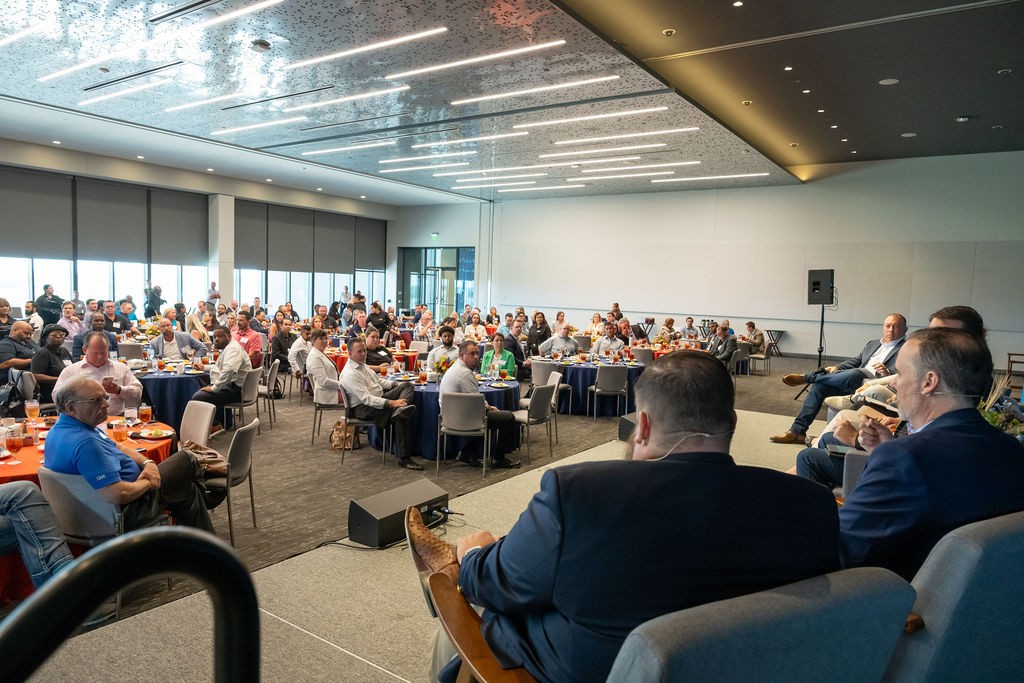 Luncheon audience from the panelist stage